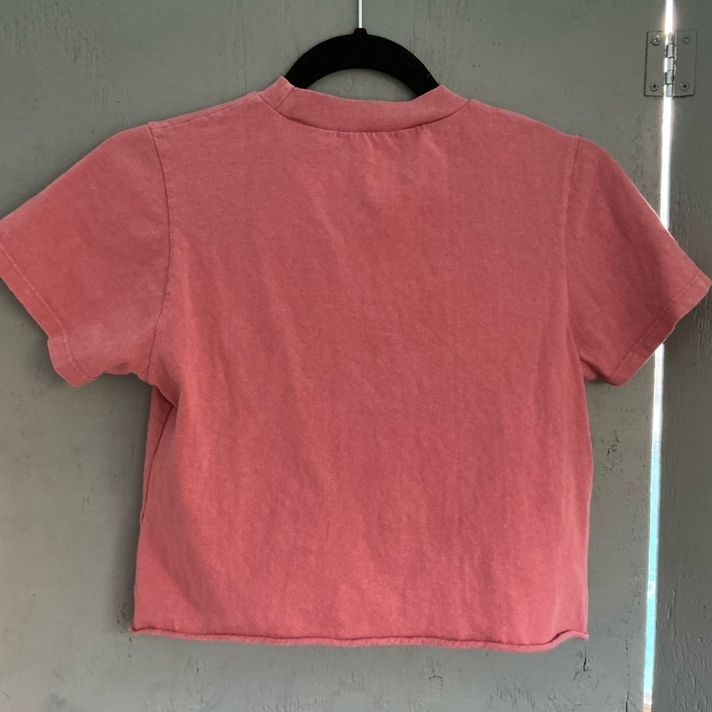 Brandy Melville Butterfly Cropped Top Shorts Sleeve Pink Size Small Teen Size - Picture 2 of 7